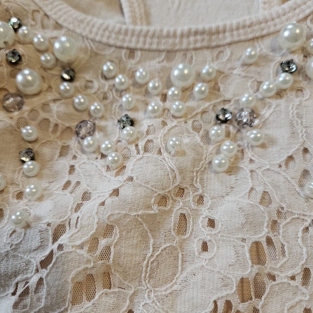 Express Racerback Tank Top in Light Beige - Picture 4 of 7